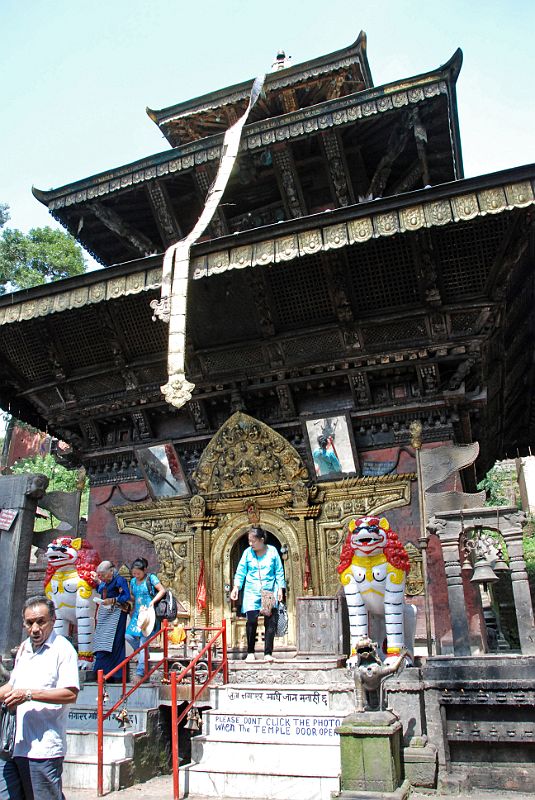 09 Kathmandu Valley Sankhu Vajrayogini Temple Entrance Full View 